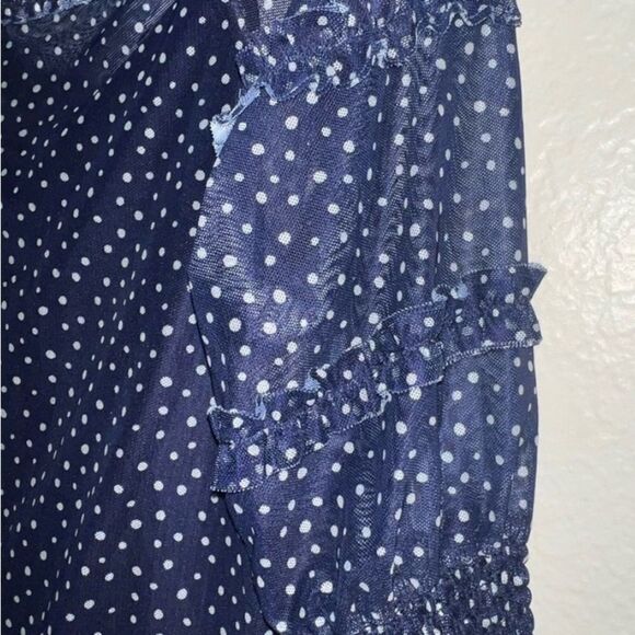 NWOT- Navy Blue Polka Dot Women's Top - Picture 3 of 4